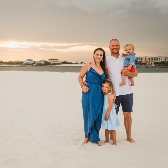 Meet your Posher, Chelsea - Picture 2 of 3